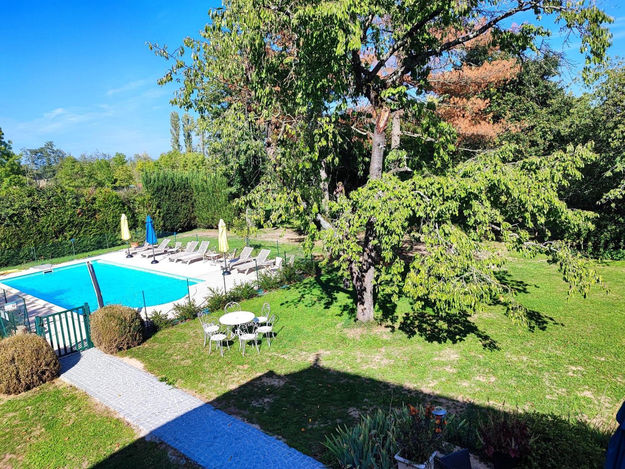 La Dominotte Bed & Breakfast Demigny Eksteriør bilde